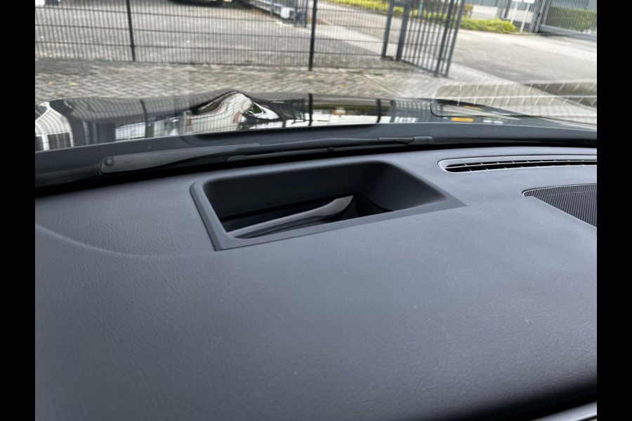 Mercedes-Benz A-Klasse AMG 35 4MATIC PANO HEAD UP ADAPTIVE CRUISE MEMORY