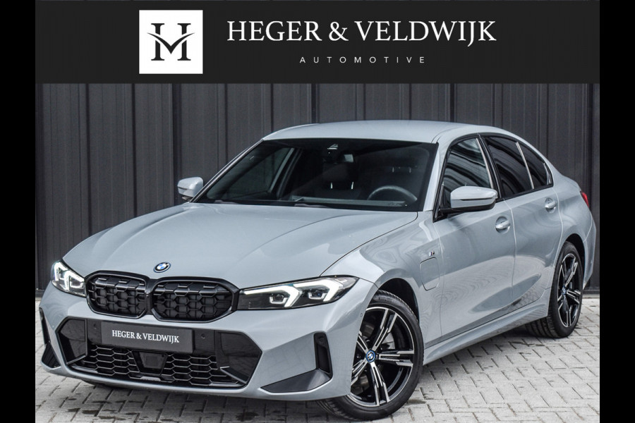 BMW 3-serie 330e xDrive M-SPORT | ELEKTR. VERST. STOELEN | ACTIVE CRUISE CONTROL | HARMAN KARDON | STOEL- EN STUURVERWARMING | AMBIENT VERLI