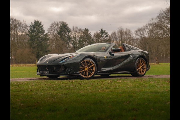 Ferrari 812 GTS 6.5 V12 HELE | Verde Zeltweg | Full Carbon | Atelier Car | 1e eig | Lift | Magnifiek!