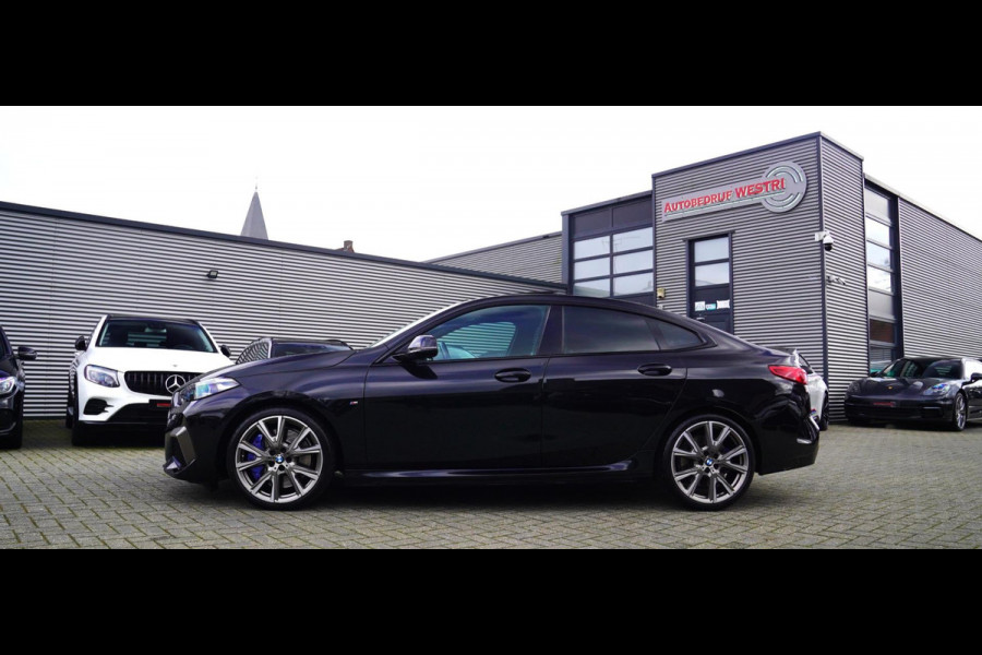 BMW 2 Serie Gran Coupé M235i xDrive High Executive | Harman Kardon | M Aerodynamica | M-Kuipstoelen | Schuif/kanteldak | Head up