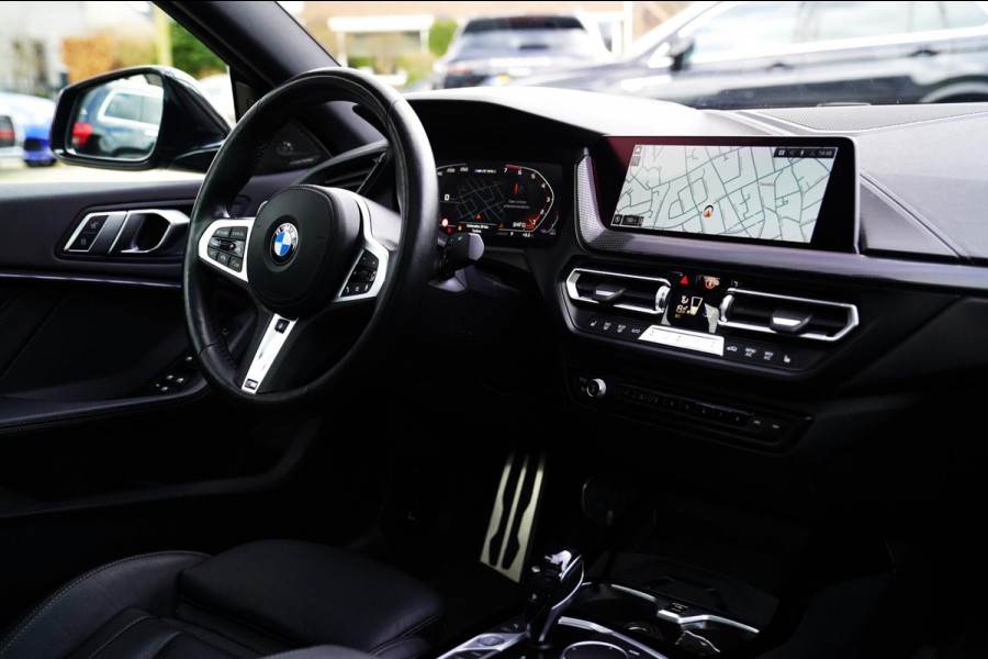 BMW 2 Serie Gran Coupé M235i xDrive High Executive | Harman Kardon | M Aerodynamica | M-Kuipstoelen | Schuif/kanteldak | Head up