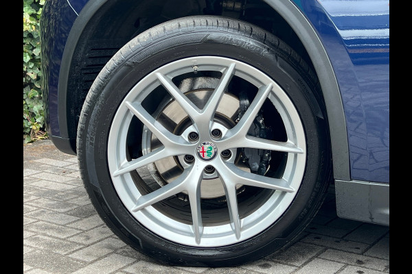 Alfa Romeo Stelvio 2.0 T AWD Super Q4 | Beige Leer | Navi | 20 inch