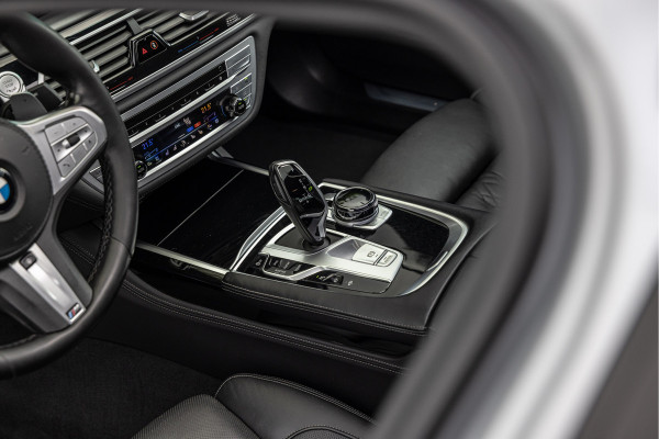 BMW 7 Serie M-750d xDrive High Executive M-pakket 20'' Bowers&Wilkins Pano