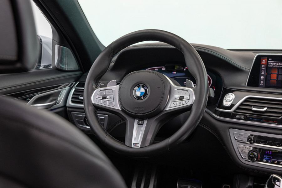 BMW 7 Serie M-750d xDrive High Executive M-pakket 20'' Bowers&Wilkins Pano