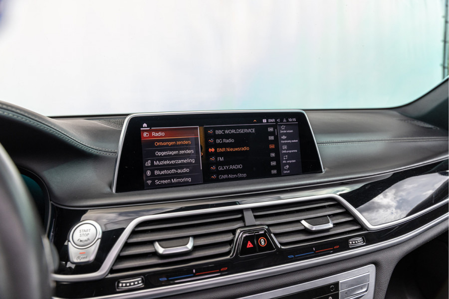 BMW 7 Serie M-750d xDrive High Executive M-pakket 20'' Bowers&Wilkins Pano