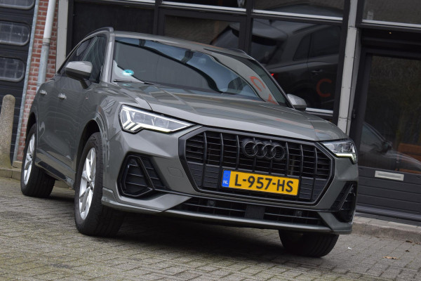 Audi Q3 45 TFSI e S edition 3x S line Lane Acc Keyless