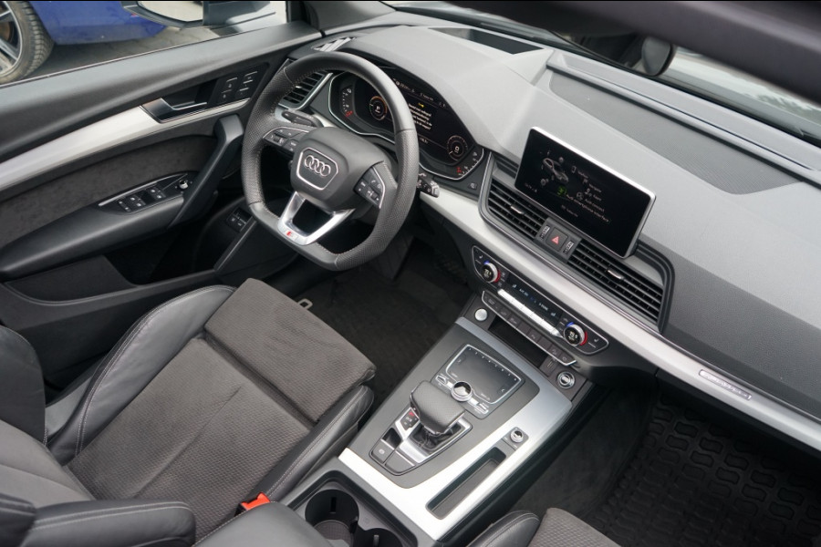 Audi Q5 Competition 55 TFSIe Quattro Pano/HUD/367PK/Black-line