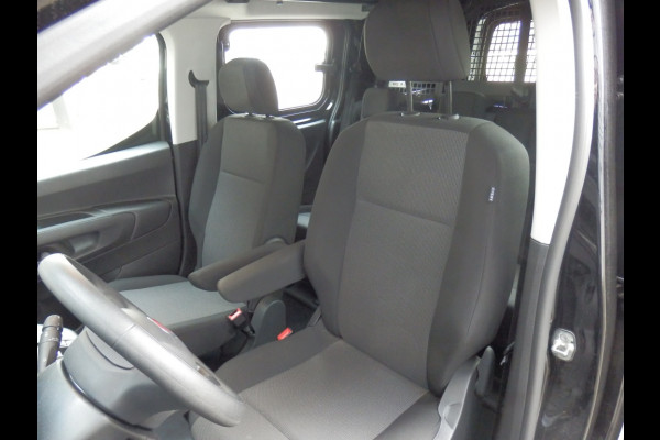 Fiat E-Doblò 136 pk. Crew L2 50 kWh I 5 zitplaatsen I