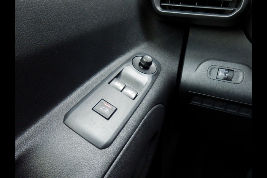 Fiat E-Doblò 136 pk. Crew L2 50 kWh I 5 zitplaatsen I