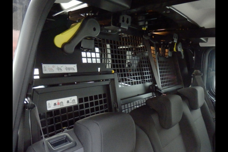 Fiat E-Doblò 136 pk. Crew L2 50 kWh I 5 zitplaatsen I