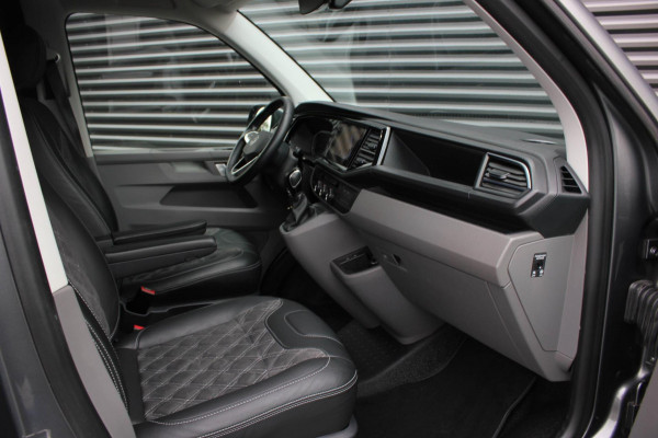Volkswagen Transporter 2.0 TDI L2H1 204PK FULL BLACK / JB- EDITION / LEDEREN BEKLEDING / VERLAGINGSVEREN / APPLE CARPLAY / SPOILER