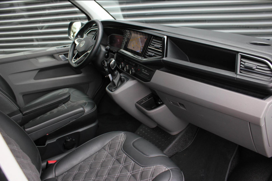 Volkswagen Transporter 2.0 TDI L2H1 204PK FULL BLACK / JB- EDITION / LEDEREN BEKLEDING / VERLAGINGSVEREN / APPLE CARPLAY / SPOILER