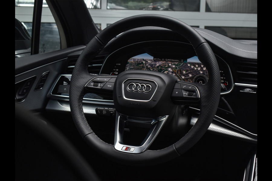 Audi Q7 60 TFSI e comp. FACELIFT | PANORAMADAK | S-SEATS | TREKHAAK | AMBIANCE INTERIEUR | LUCHTVERING | ADAPTIVE CRUISE | KEYLESS | 360