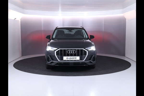 Audi Q3 45 TFSI e Advanced edition 245 pk S-tronic | Navigatie via App | Parkeersensoren achter | Adaptieve cruise control | Stoelverwarming | S-line exterieur |