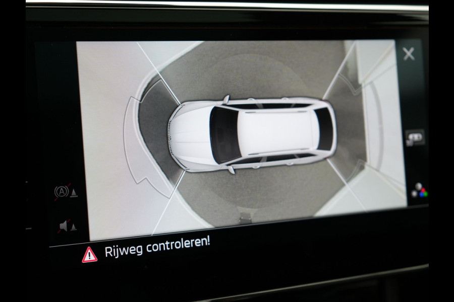 Škoda Superb Combi 1.4 TSI iV Laurin & Klement Plug in Hybrid PHEV | Panodak | Trekhaak af Fabriek | Lederen Sportstoelen Memory & Ventilatie | Adaptive Cruise | Crystal LED | Virtual | Apple Carplay | Navigatie | 360 Camera |