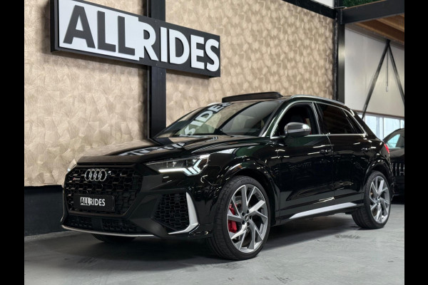 Audi RS Q3 TFSI | Pano | Schaalstoelen | B&O | Keyless | Camera | Carbon | DAB