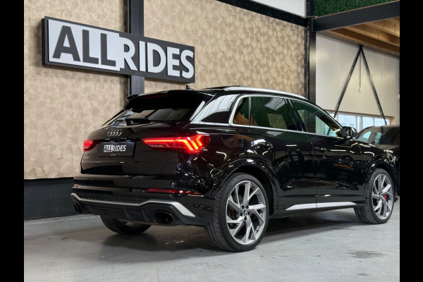 Audi RS Q3 TFSI | Pano | Schaalstoelen | B&O | Keyless | Camera | Carbon | DAB