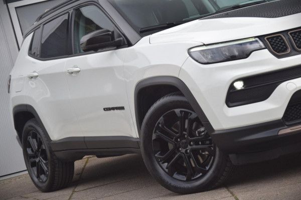 Jeep Compass 4xe 240 Plug-in Hybrid Electric Upland 360 CAMERA/TWO-TONE/PREMIUM AUDIO/ DODEHOEK DETECTIE