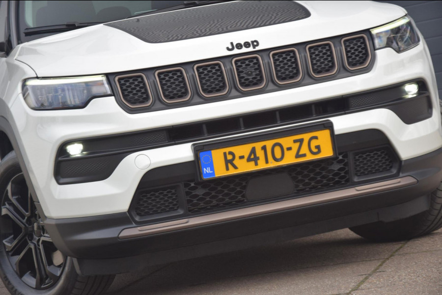 Jeep Compass 4xe 240 Plug-in Hybrid Electric Upland 360 CAMERA/TWO-TONE/PREMIUM AUDIO/ DODEHOEK DETECTIE