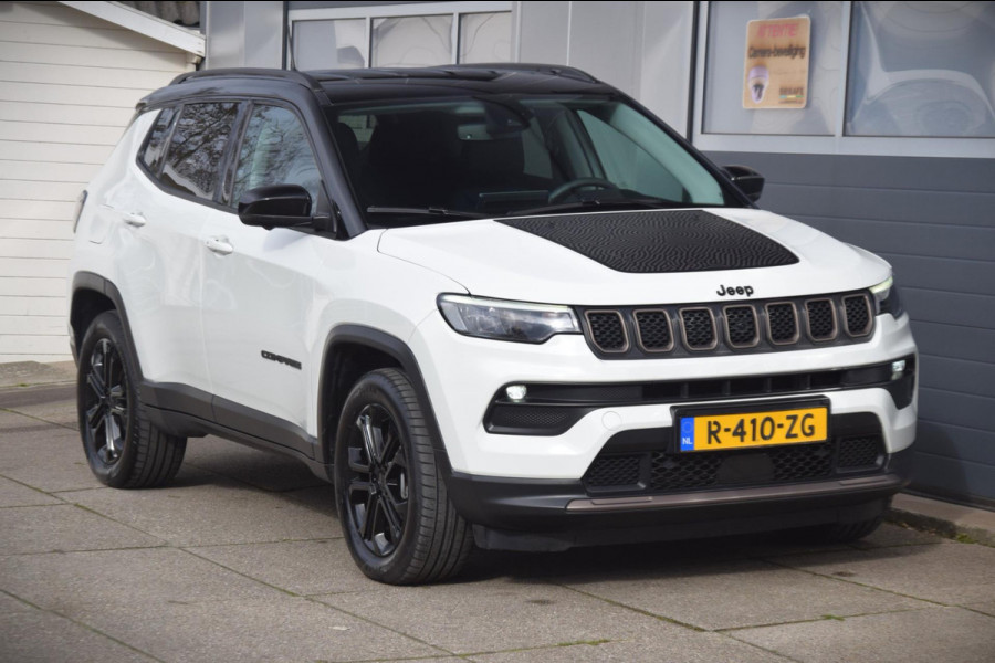 Jeep Compass 4xe 240 Plug-in Hybrid Electric Upland 360 CAMERA/TWO-TONE/PREMIUM AUDIO/ DODEHOEK DETECTIE