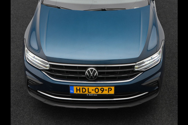 Volkswagen Tiguan 1.4 TSI Life 245pk Plug In Hybrid PHEV | Panorama Dak | Adaptive Cruise | Navigatie | Sportstoelen + Massage | Spraakbediening |
