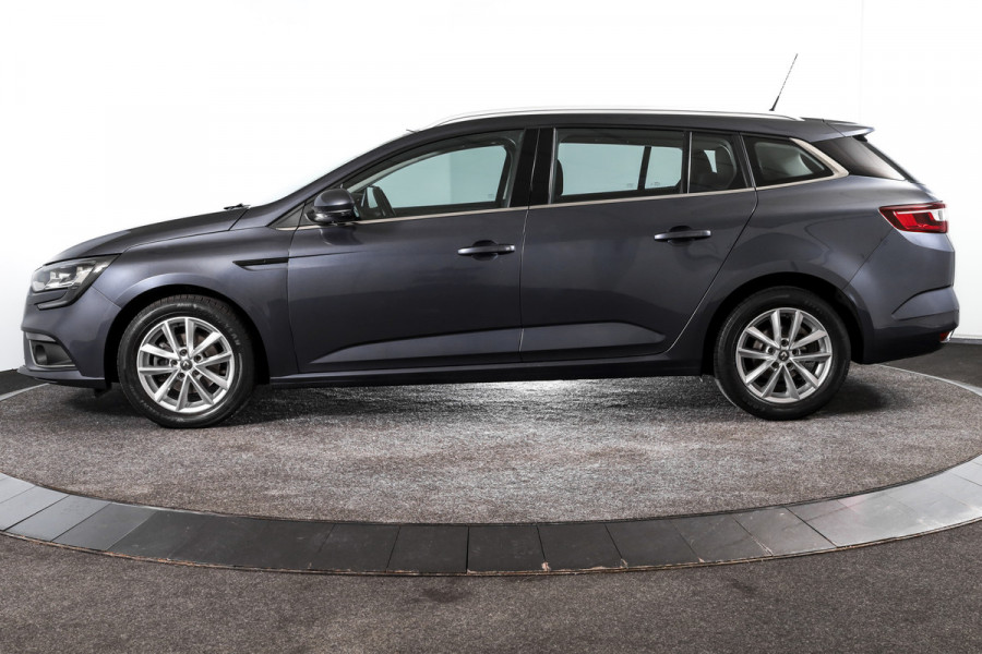 Renault MEGANE Estate 1.3 TCe 140 PK Limited - Automaat | Cruise | Stoelverw. | PDC | NAV + App. Connect | ECC | LM 16" |