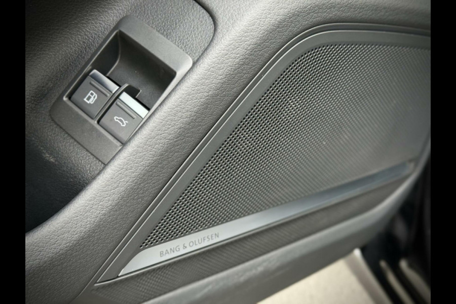 Audi A6 Avant 55 TFSI e quattro Competition Panoramadak|Keyless|B&O|Matrix|Leer|Camera|Head-up