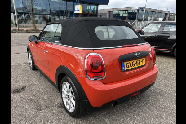 MINI Cabrio 1.5 One