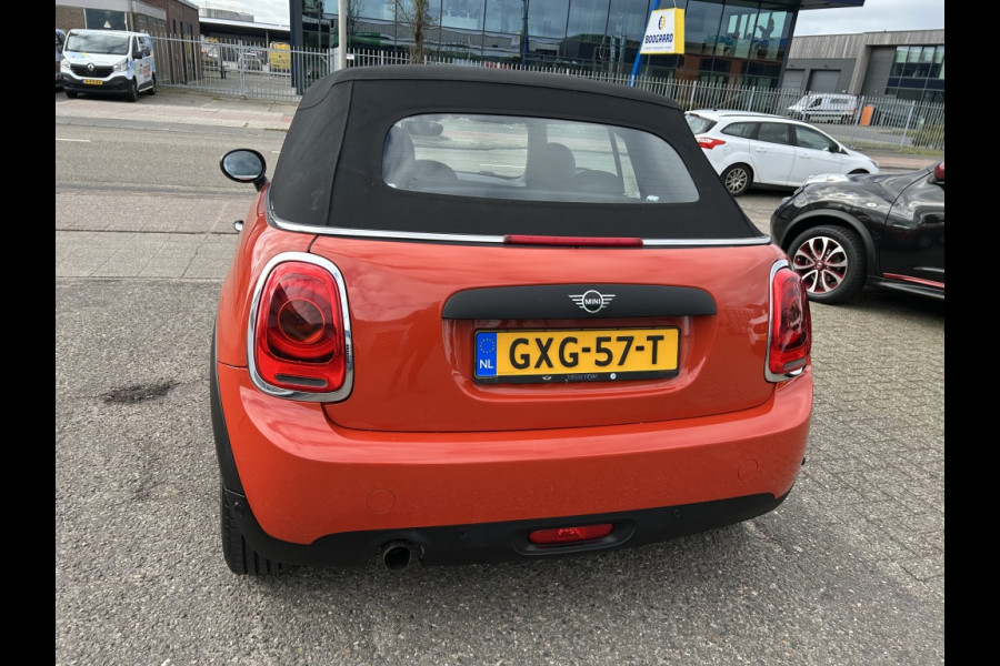 MINI Cabrio 1.5 One