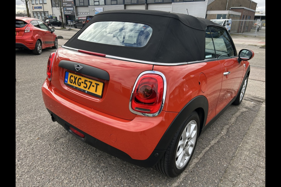 MINI Cabrio 1.5 One