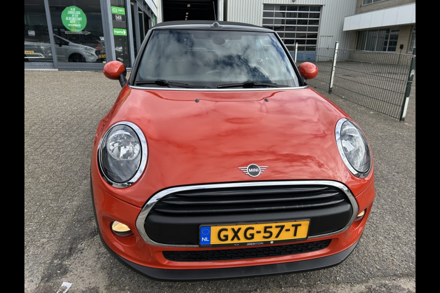 MINI Cabrio 1.5 One