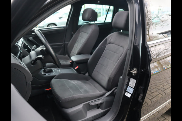 Volkswagen Tiguan 1.5 TSI ACT Highline Business R-Line / Panoramadak