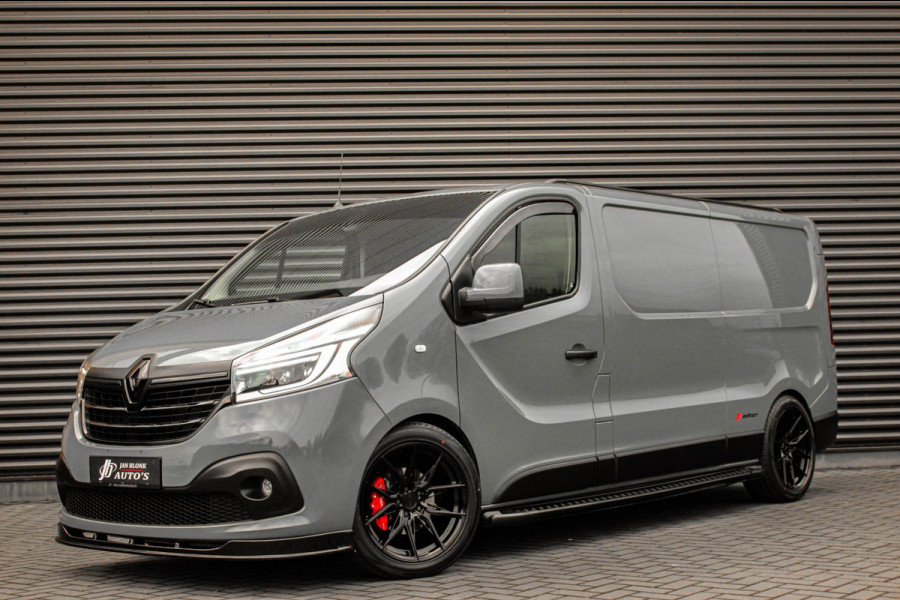 Renault Trafic 2.0 dCi 190PK T29 L2H1 Work Edition FULL BLACK / SIDE-BARS / TREKHAAK / NAVIGATIE / VERLAAGD / CRUISE CONTROL / PDC