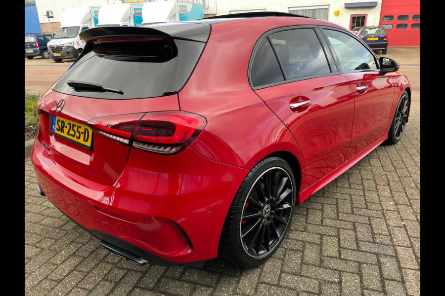 Mercedes-Benz A-Klasse 200 Premium AMG Line Panorama Night pakket NAP