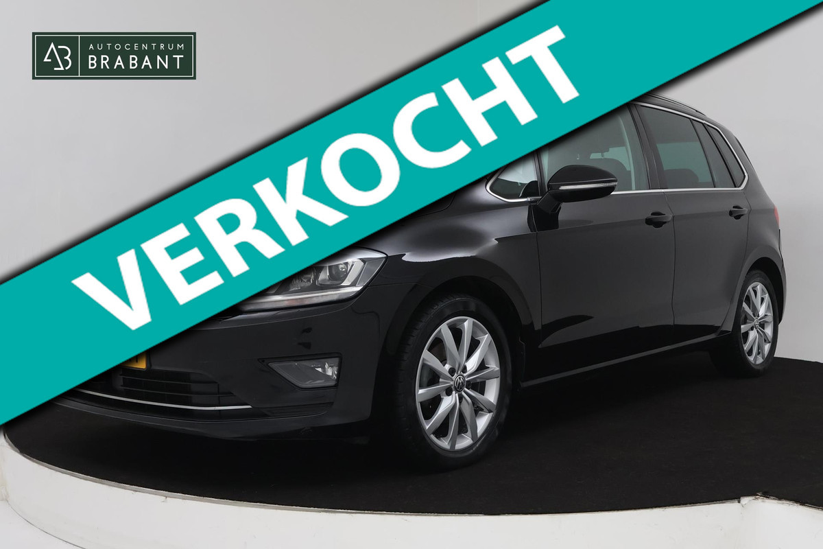 Volkswagen Golf Sportsvan 1.4 TSI Highline Automaat (NAVIGATIE, CARPLAY, STOELVERWARMING, CLIMA, TREKHAAK, ADAPTIVe CRUISE)