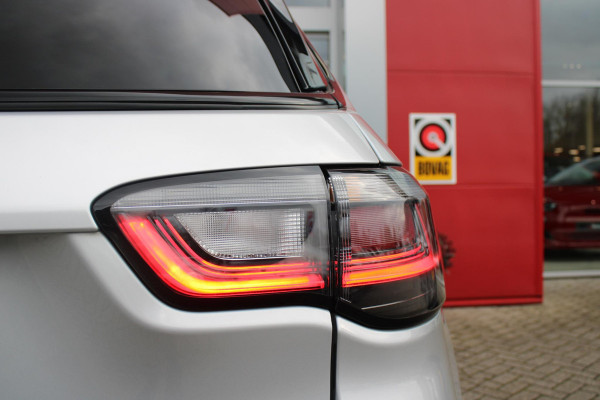 Jeep Compass 4xe 190PK PHEV LIMITED 80TH ANNIVERSARY EDITION | NAVIGATIE 10,25 "TOUCHSCREEN | APPLE CARPLAY/ANDROID AUTO | 360° CAMERA | DAB+ RADIO | CLIMATE CONTROL | 18" SMOKE GREY LICHTMETALEN VELGEN | ADAPTIVE / CRUISE CONTROL | DIGITAAL INSTRUMENTENPANEEL | ELEKTRISCH BEDIENBARE ACHTERKLEP | FULL LED KOPLAMPEN | LED MISTLAMPEN / BOCHTVERLICHTING | KEYLESS ENTRY & START | DRAADLOOS LADEN | DODEHOEK DETECTIE | AFNEEMBARE TREKHAAK |