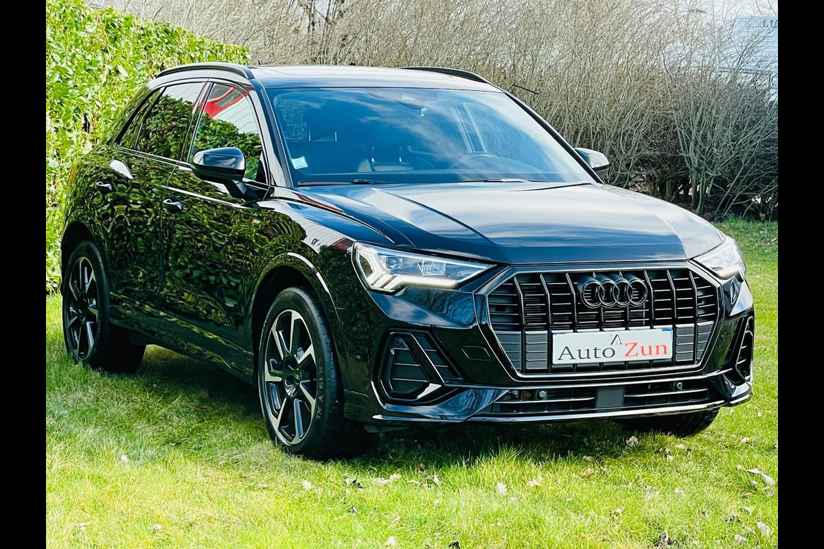 Audi Q3 Sportback 35 TFSI S -Line Edition/Led/Cam/Pano/Adaptiva Cruis