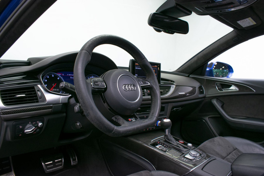 Audi RS6 4.0 TFSI Quattro Performance |Pano|Akrapovic|Maxton|Carbon|HUD|Camera|