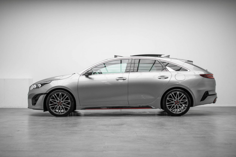 Kia ProCeed 1.6 T-GDi GT |Pano|Memory|Carplay|Stuurverwarm.|Camera|JBL|