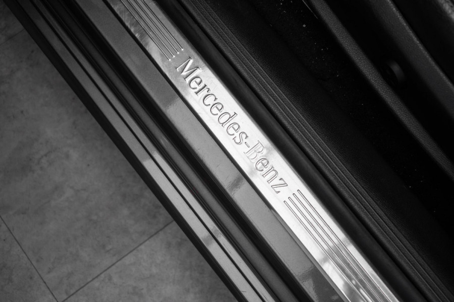 Mercedes-Benz E-Klasse Coupé E200 Premium |Pano|AMG|Burmester|HUD|Carplay|Camera|Trekhaak|
