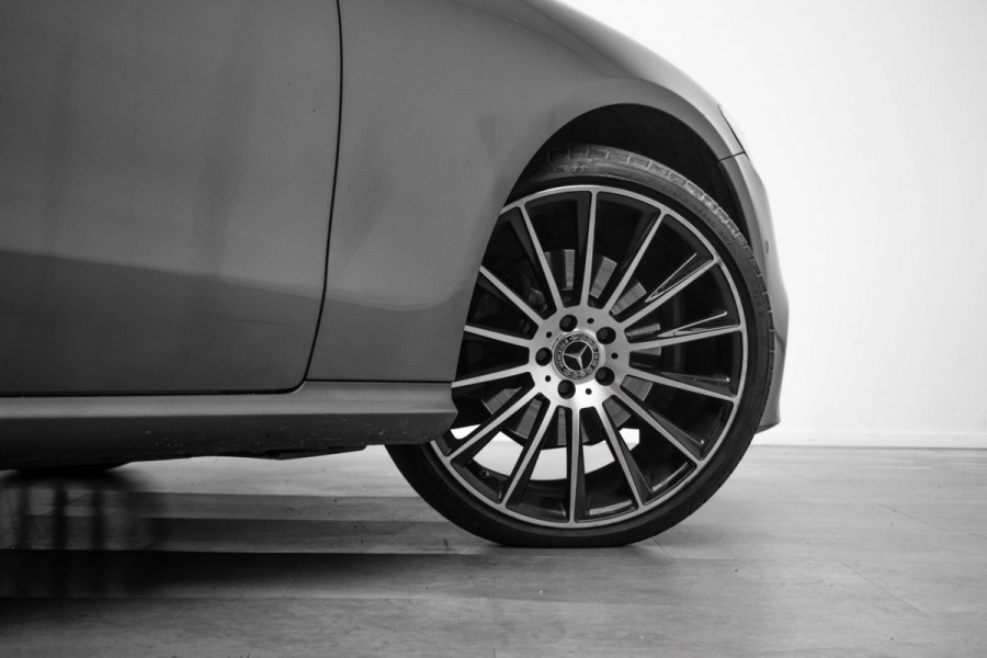 Mercedes-Benz E-Klasse Coupé E200 Premium |Pano|AMG|Burmester|HUD|Carplay|Camera|Trekhaak|