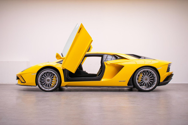 Lamborghini Aventador 6.5 V12 S | VERKOCHT |