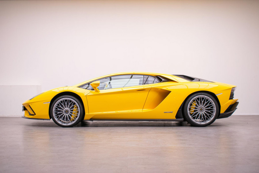 Lamborghini Aventador 6.5 V12 S | VERKOCHT |