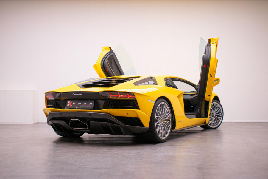 Lamborghini Aventador 6.5 V12 S | VERKOCHT |