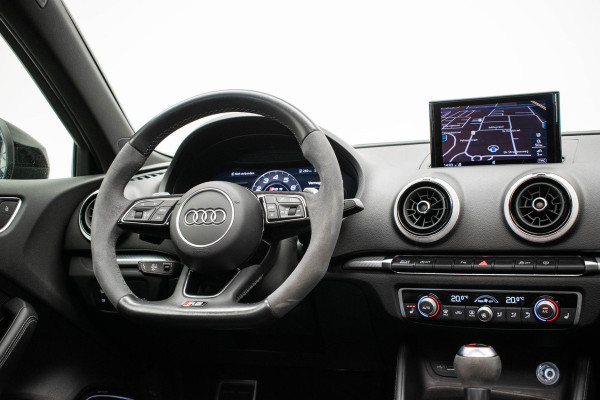 Audi RS3 Sportback 2.5 TFSI Quattro |Pano|Schaalstoel|B&O|Keyless|Adaptive|