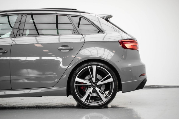 Audi RS3 Sportback 2.5 TFSI Quattro |Pano|Schaalstoel|B&O|Keyless|Adaptive|