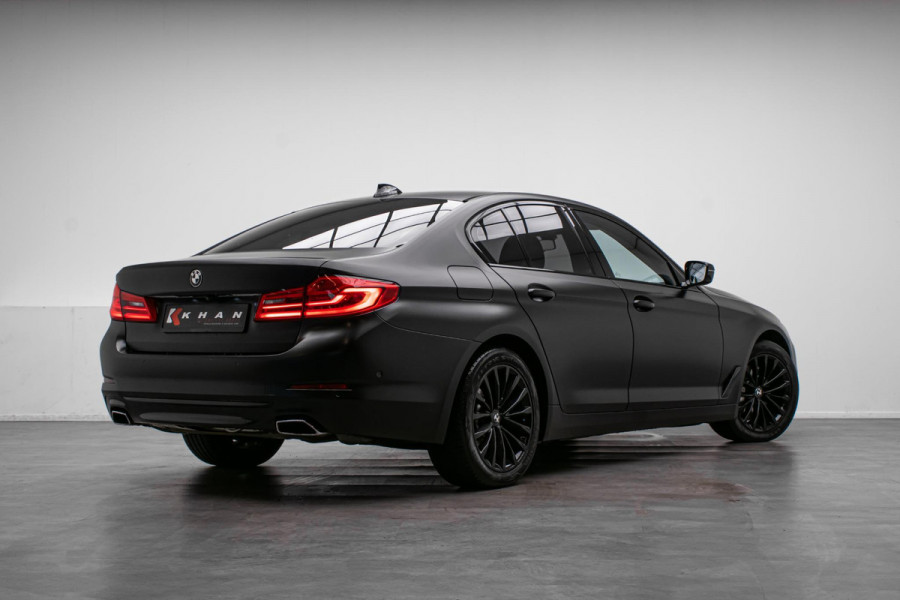 BMW 5 Serie 540i xDrive Executive Edition |Pano|Adaptive|HUD|Carplay|Camera|Ambient|