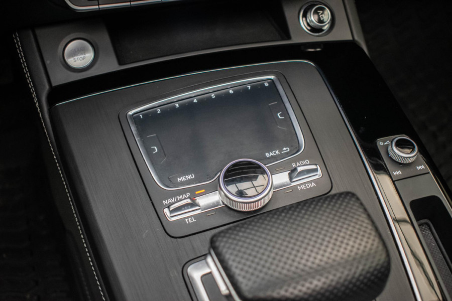 Audi Q5 55 TFSI e quattro Competition |Pano|3xS-Line|Luchtvering|HUD|B&O|Massage|