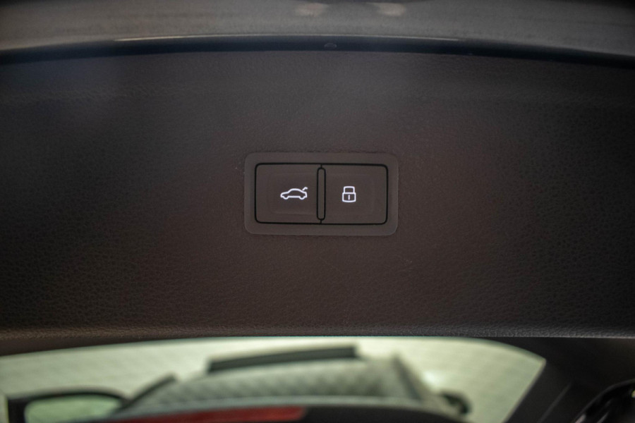 Audi Q5 55 TFSI e quattro Competition |Pano|3xS-Line|Luchtvering|HUD|B&O|Massage|