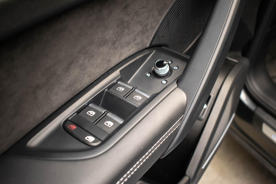 Audi Q5 55 TFSI e quattro Competition |Pano|3xS-Line|Luchtvering|HUD|B&O|Massage|